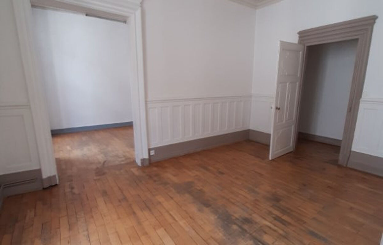 appartement 5 pièces 136 m2 à louer à Besançon (25000)