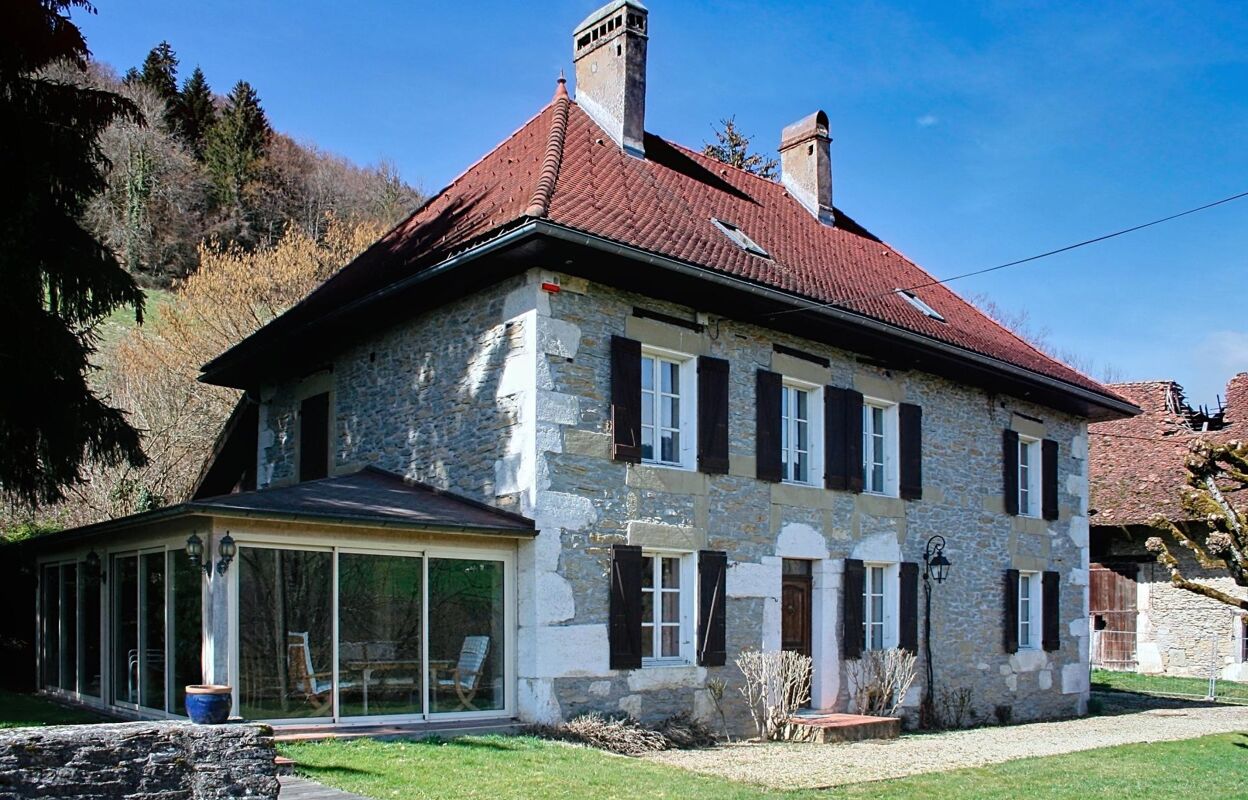 maison 9 pièces 215 m2 à vendre à Miribel-les-Échelles (38380)