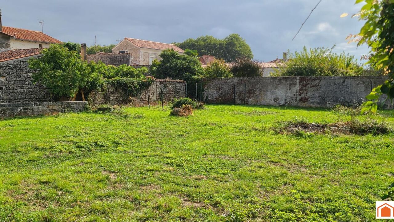 terrain  pièces 550 m2 à vendre à Saint-Porchaire (17250)