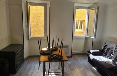 location appartement 460 € CC /mois à proximité de Saint-Vallier-de-Thiey (06460)