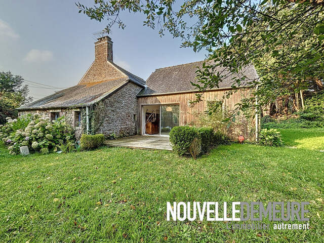 Charmante bâtisse en pierre de 110m2 habitable au coeur de la — photo du bien