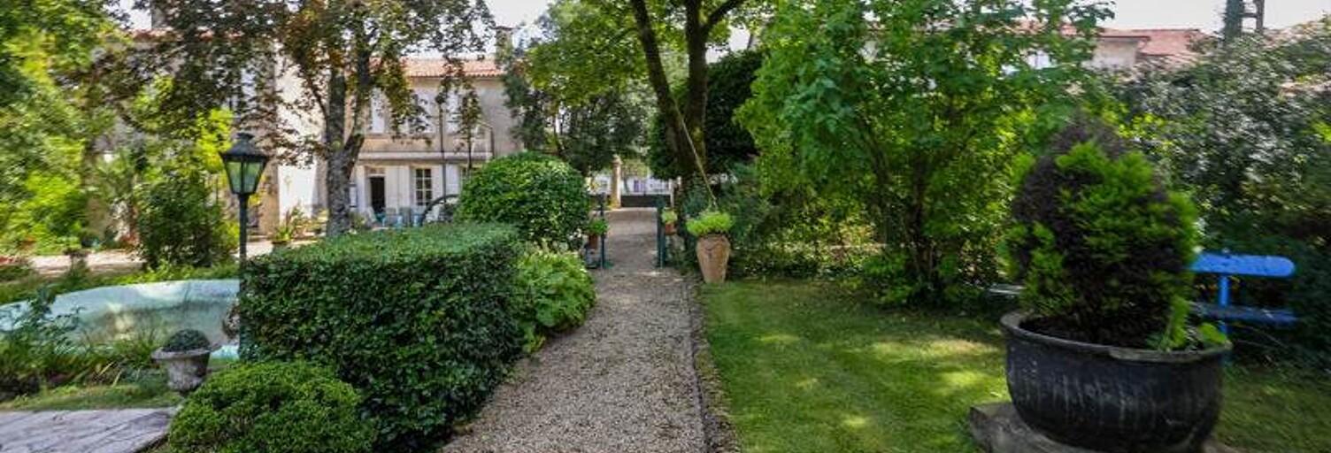Maison 11 Pièces 408 m² à vendre à Barbezieux-Saint-Hilaire (16300)