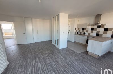 location appartement 1 150 € CC /mois à proximité de Villecresnes (94440)