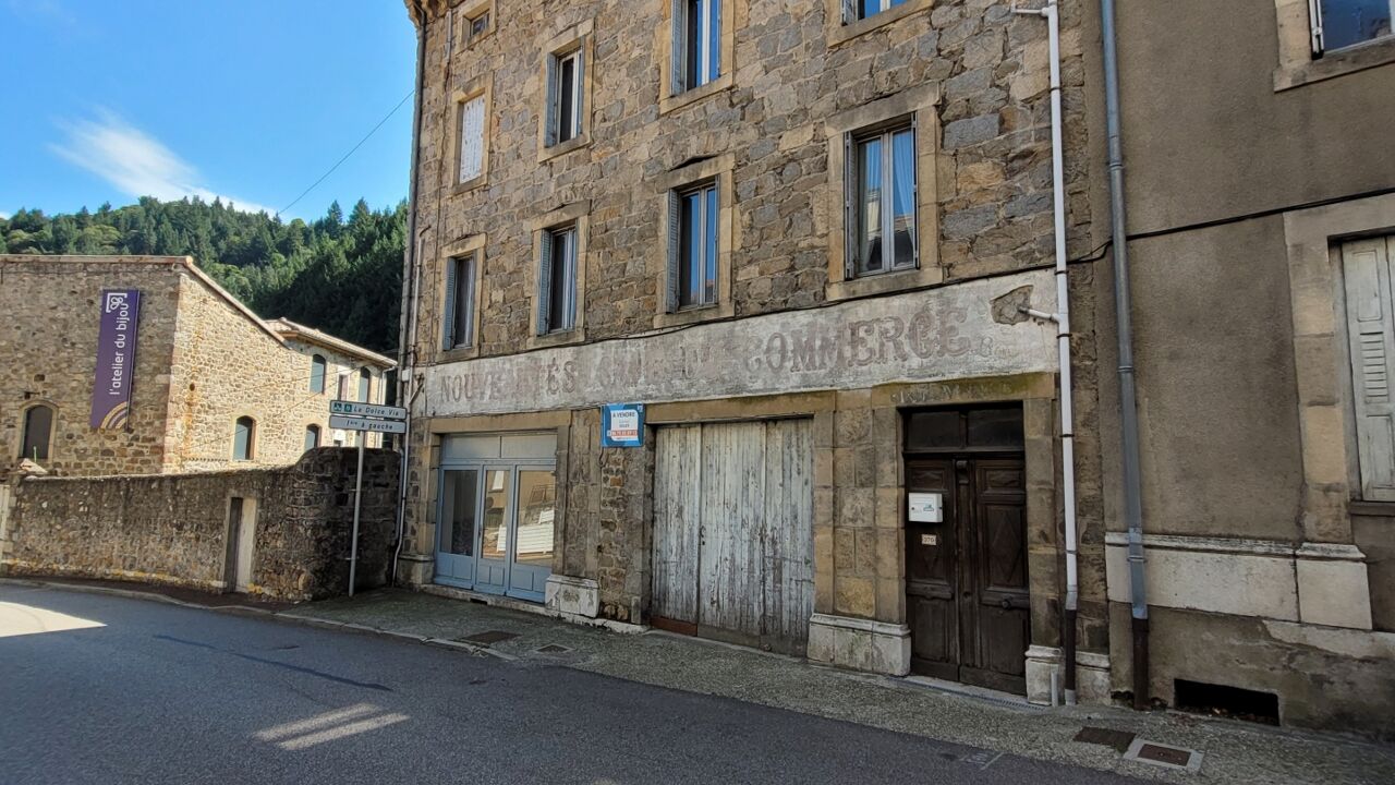 immeuble  pièces 232 m2 à vendre à Saint-Martin-de-Valamas (07310)