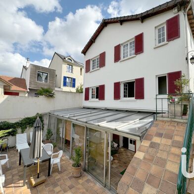 Maison 8 pièces 180 m²