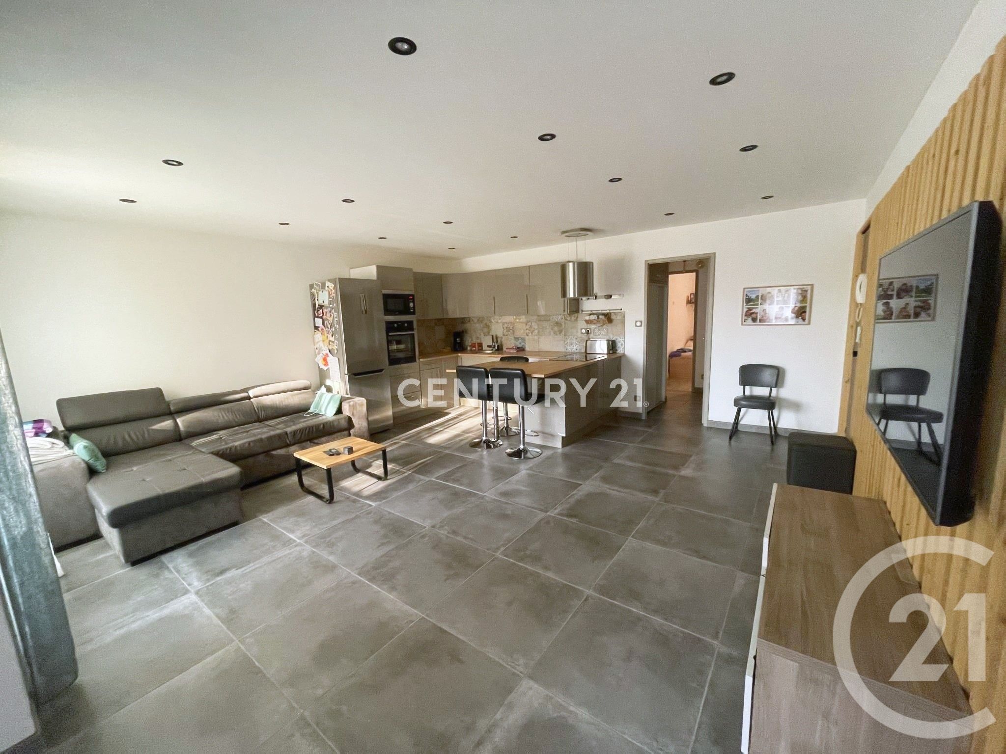 Appartement 4 pièces  à vendre Aubagne 13400