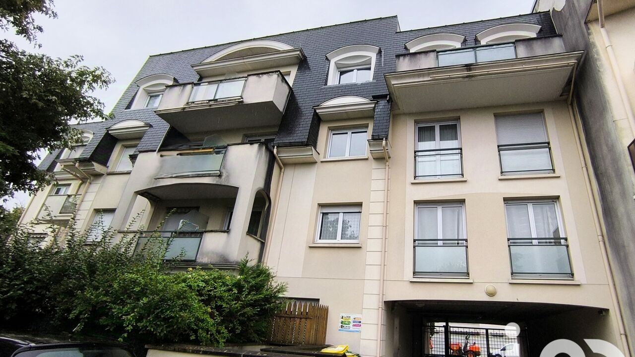 appartement 3 pièces 70 m2 à vendre à Pontault-Combault (77340)