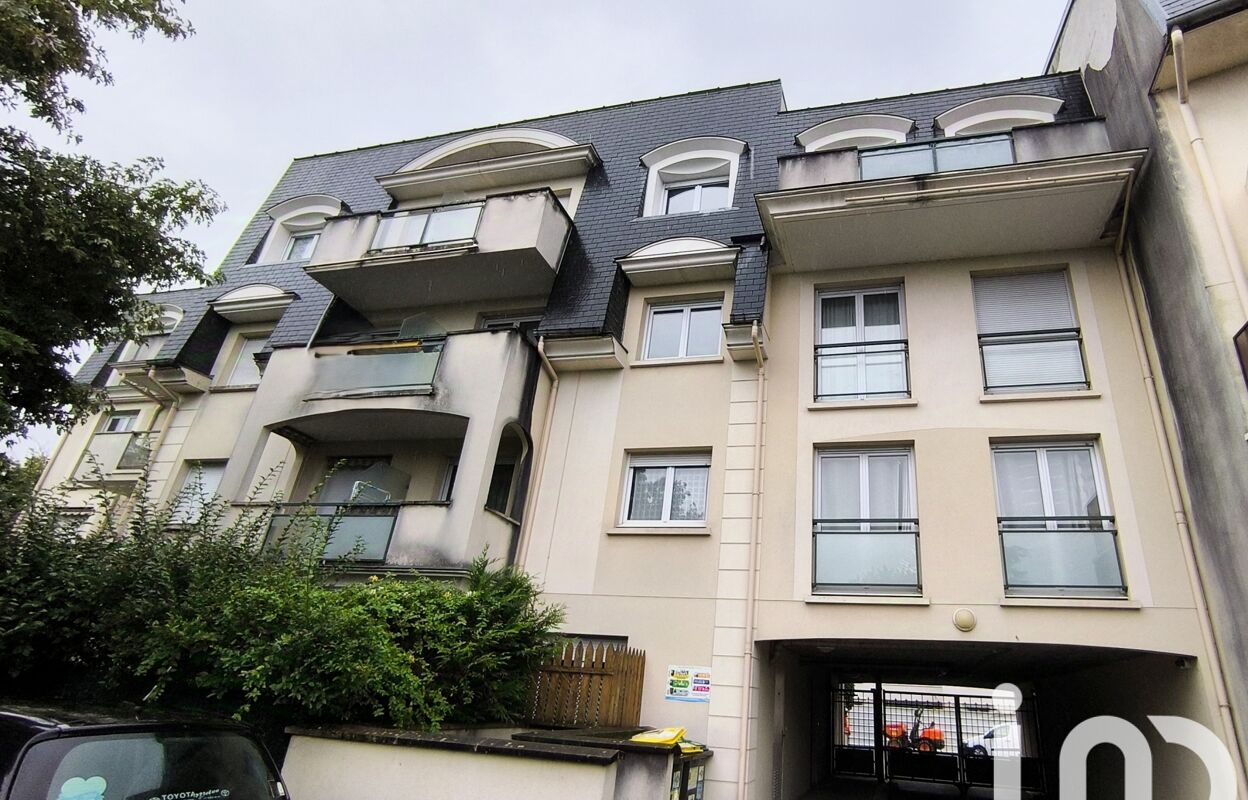 appartement 3 pièces 70 m2 à vendre à Pontault-Combault (77340)