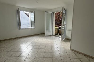 location appartement 870 € CC /mois à proximité de Étampes (91150)