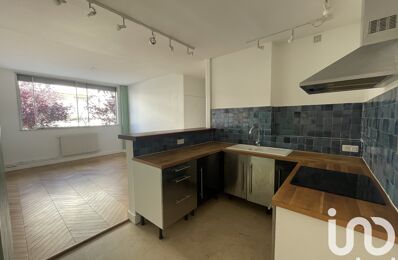 location appartement 1 100 € CC /mois à proximité de Vouvray (37210)