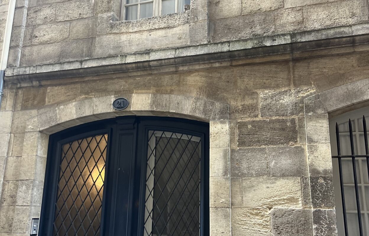 appartement 2 pièces 26 m2 à vendre à Bordeaux (33000)