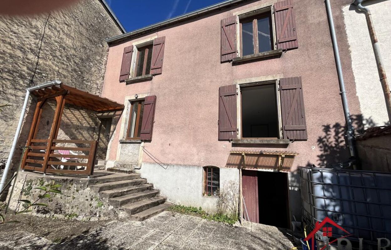 immeuble  pièces 160 m2 à vendre à Bourbonne-les-Bains (52400)