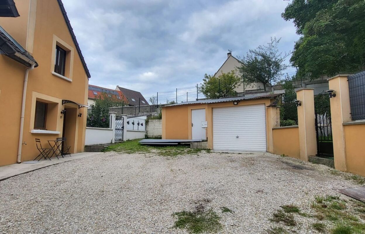 maison 3 pièces 57 m2 à vendre à Vaujours (93410)