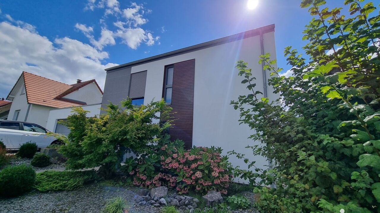 maison 5 pièces 126 m2 à vendre à Sarreinsming (57905)