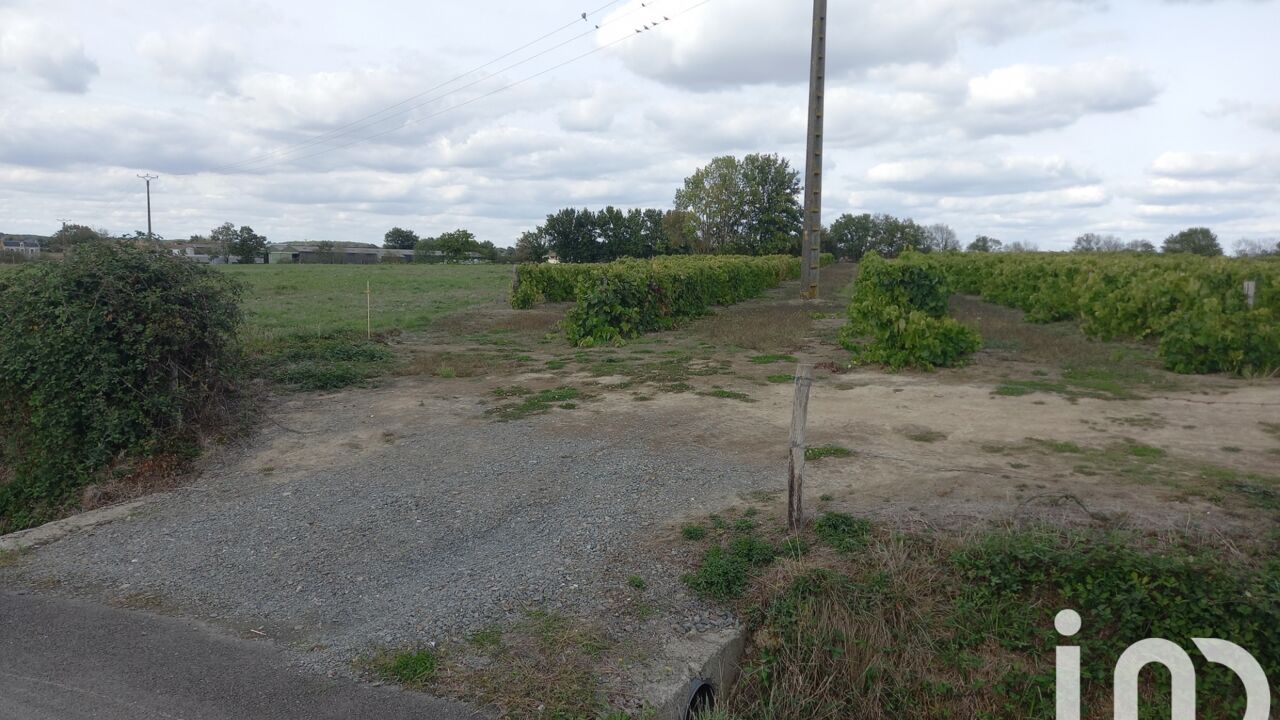 terrain  pièces 10000 m2 à vendre à Saint-Laurent-de-la-Salle (85410)