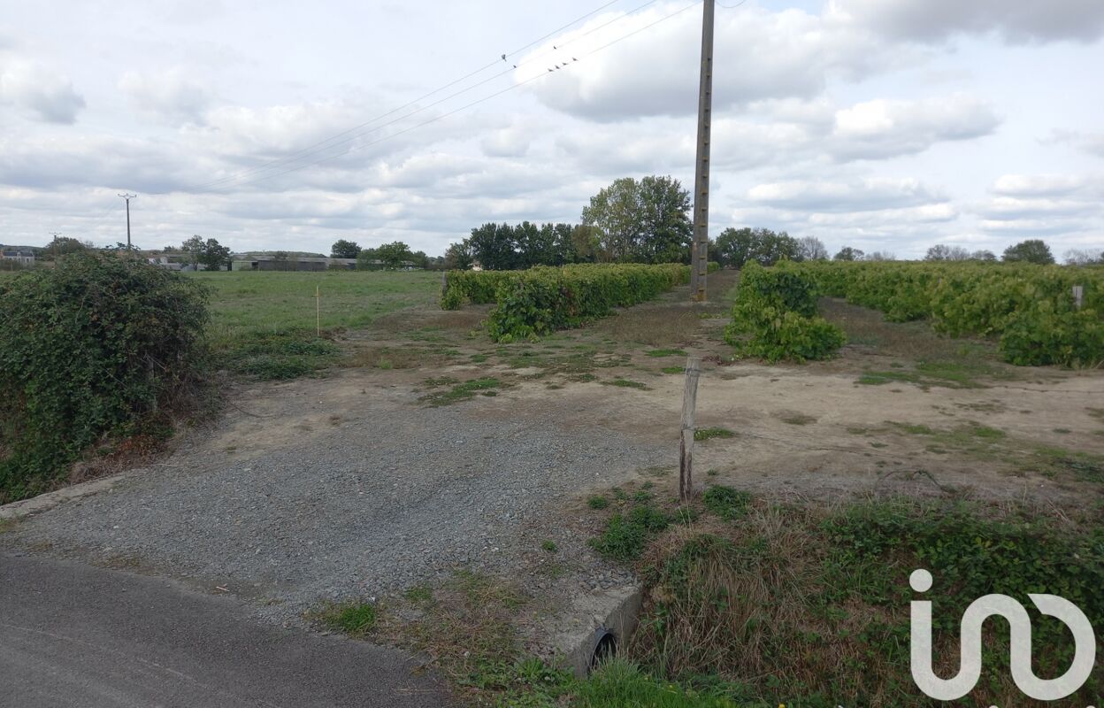 terrain  pièces 10000 m2 à vendre à Saint-Laurent-de-la-Salle (85410)