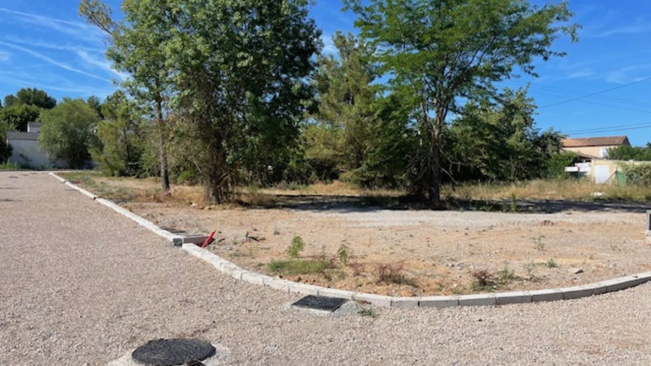 terrain 351 m2 à construire à Aix-en-Provence (13090)