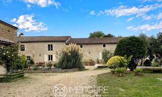 Maison 7 Pièces 350 m² à vendre à Azay-le-Brûlé (79400)