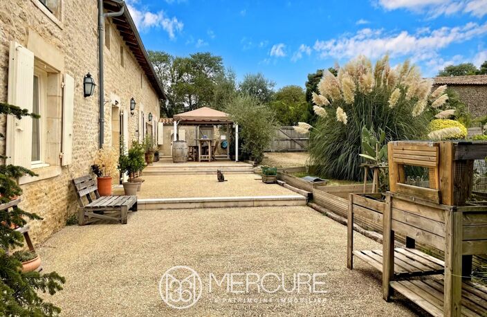 MAISON DE CARACTERE ET RENOVATION DE QUALITE — photo 2