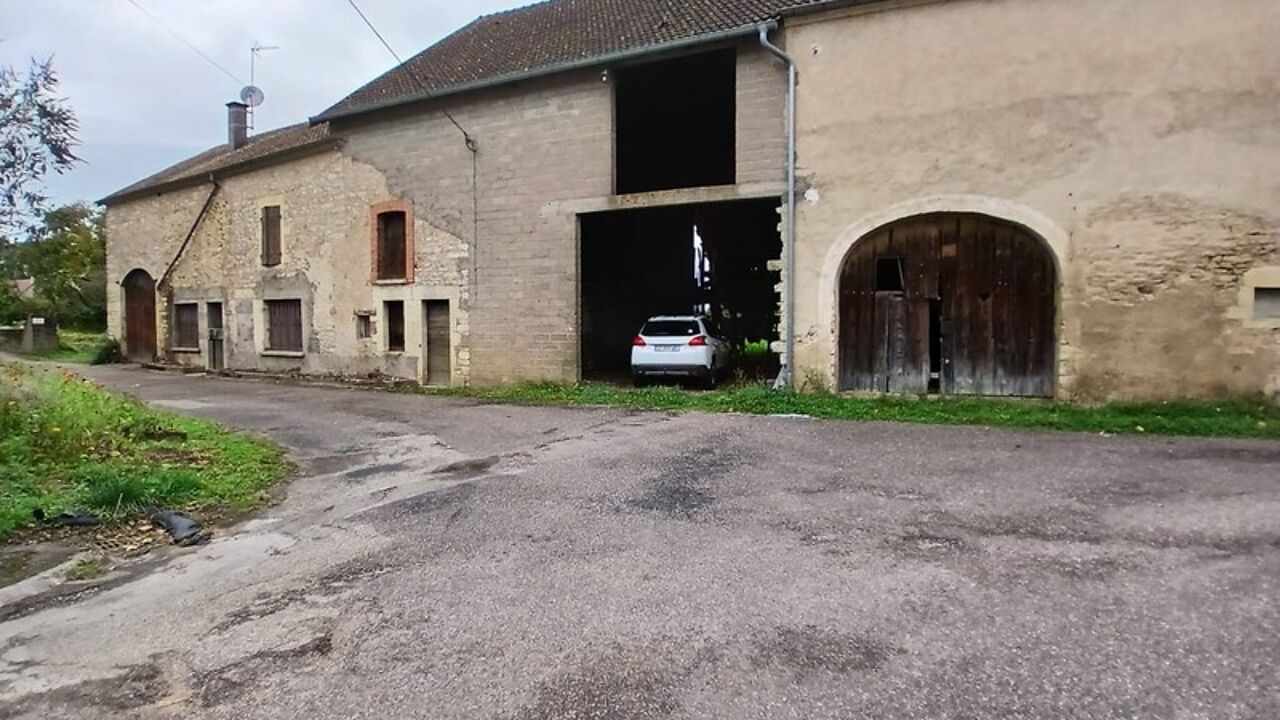 maison 5 pièces 112 m2 à vendre à Montureux-Et-Prantigny (70100)