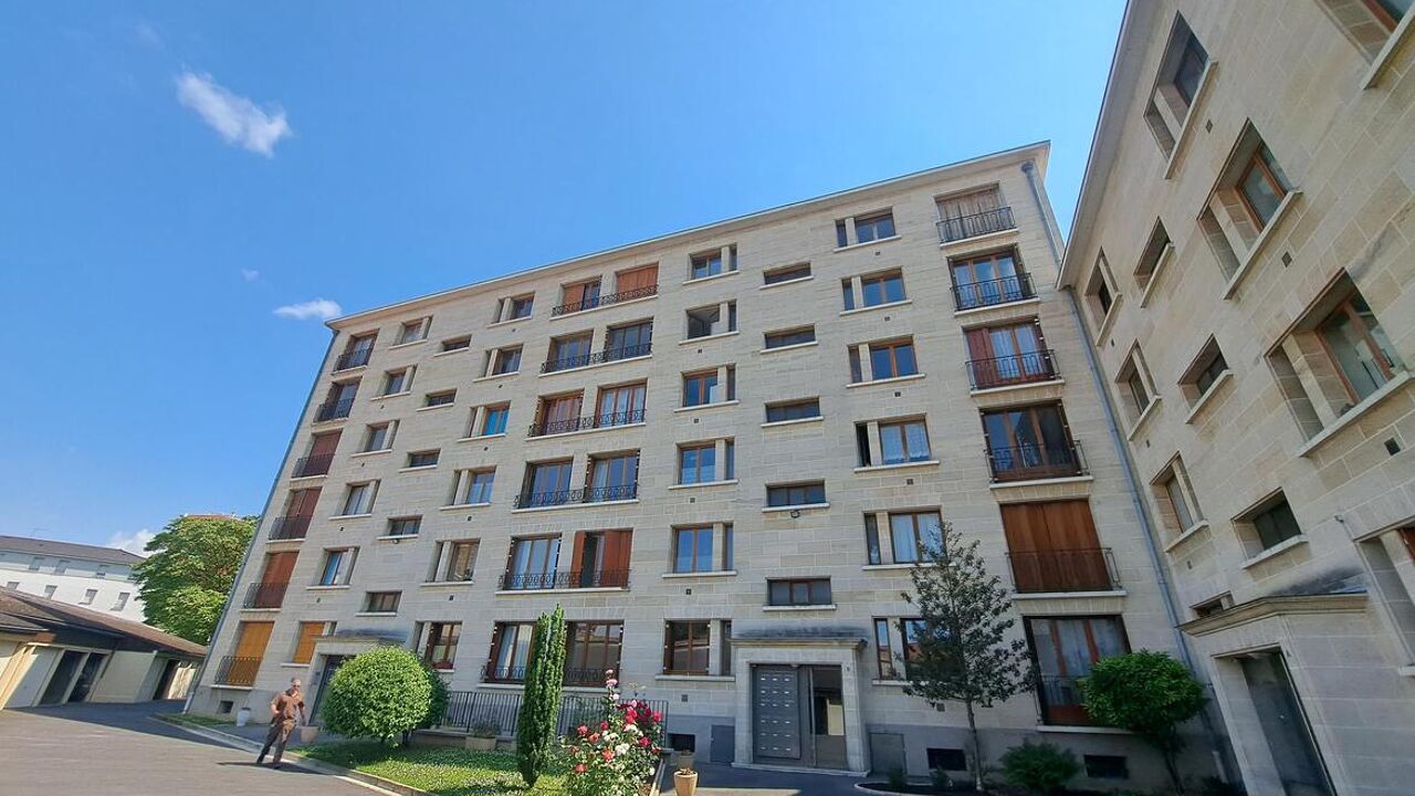 appartement 2 pièces 56 m2 à vendre à Reims (51100)