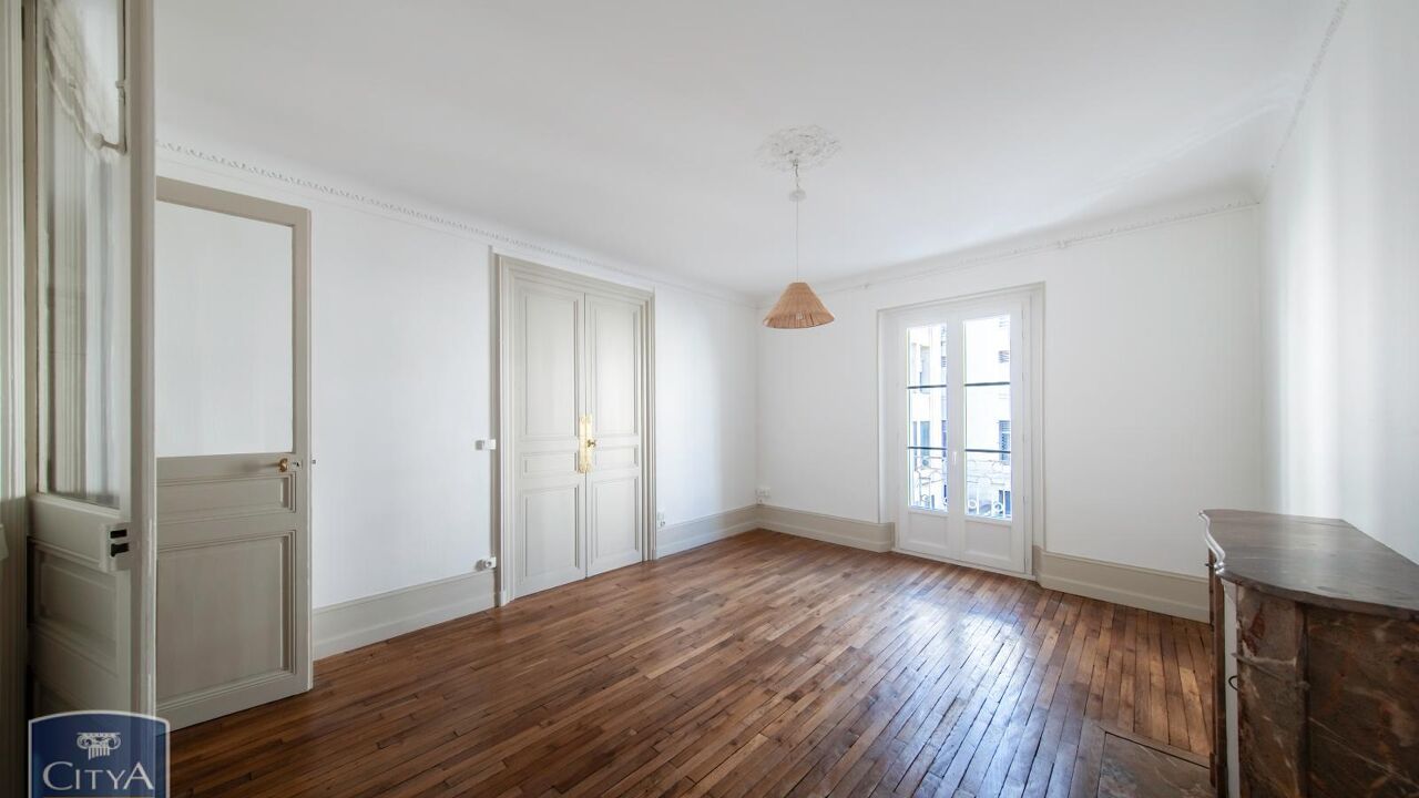 appartement 4 pièces 117 m2 à vendre à Poitiers (86000)