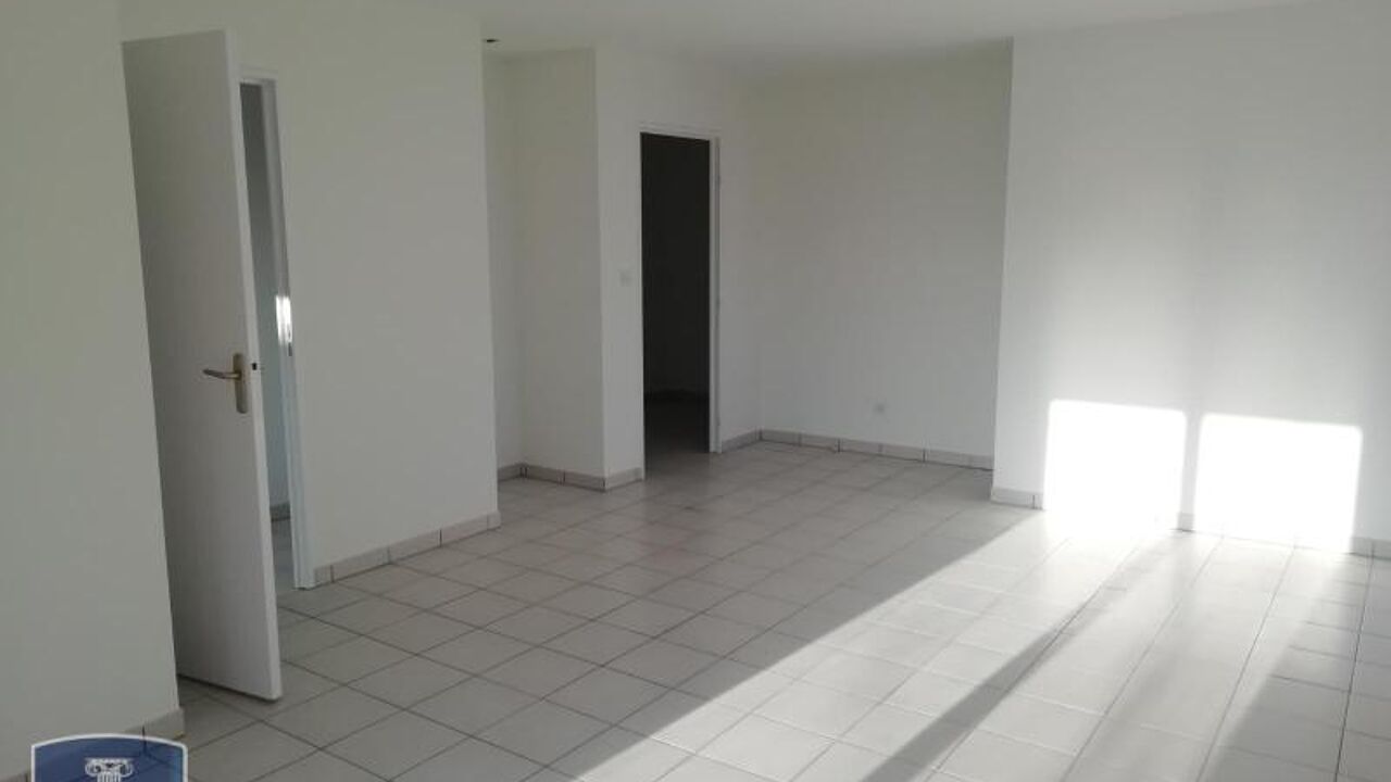 appartement 3 pièces 64 m2 à louer à Poitiers (86000)