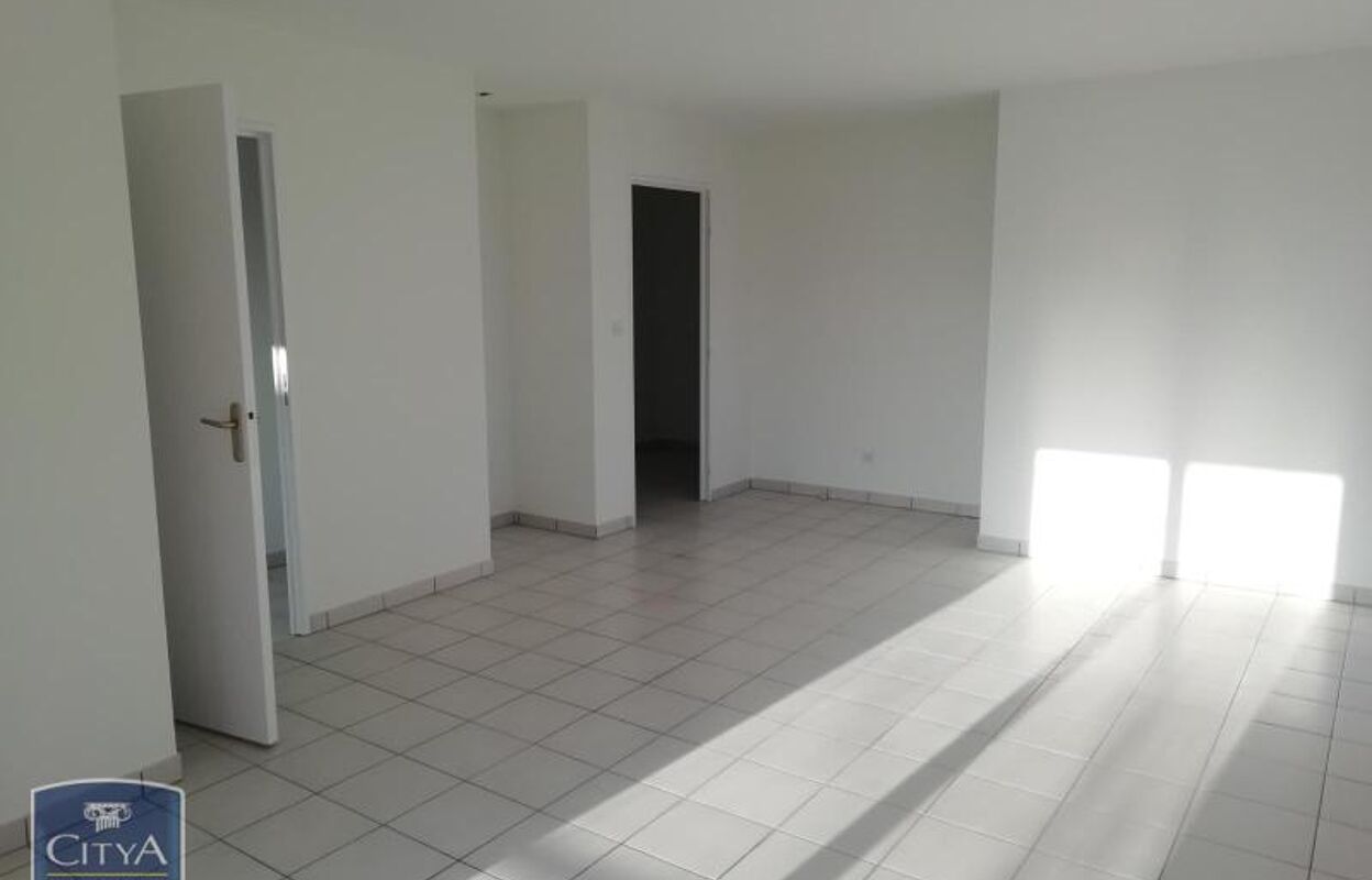 appartement 3 pièces 64 m2 à louer à Poitiers (86000)