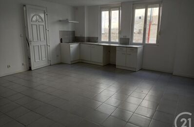 location appartement 606 € CC /mois à proximité de Saint-Martin-Lacaussade (33390)