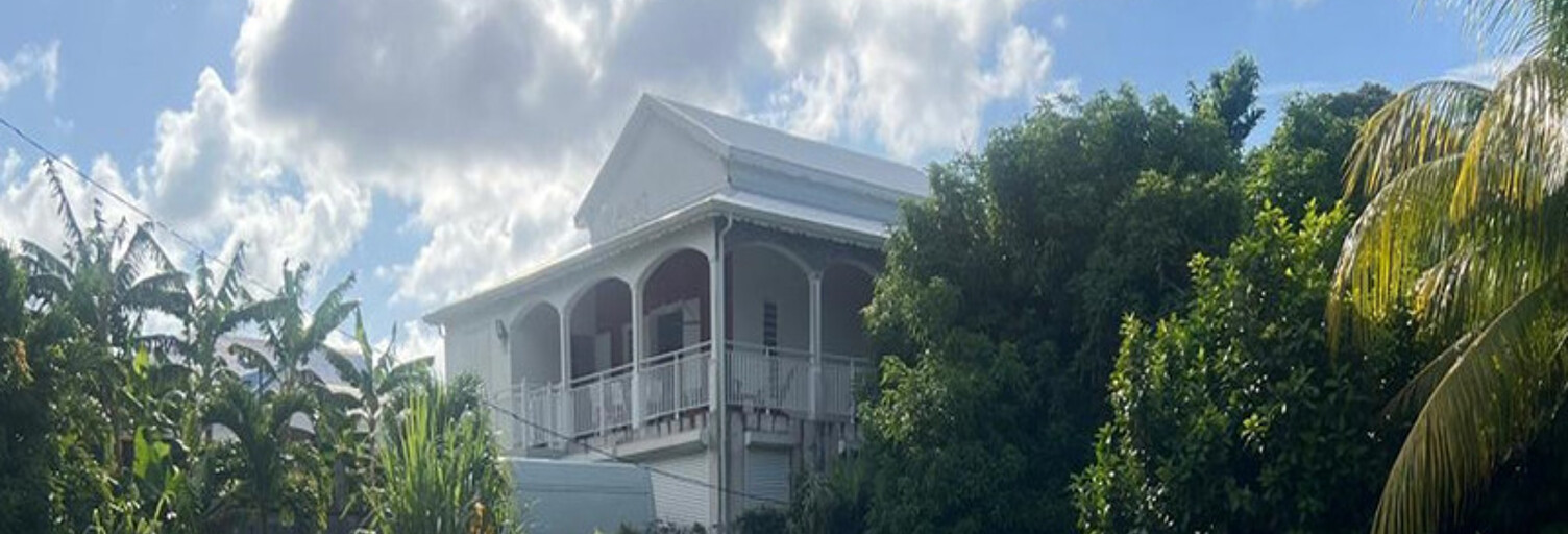 Maison 4 Pièces 130 m² à vendre à Sainte-Anne (97180)