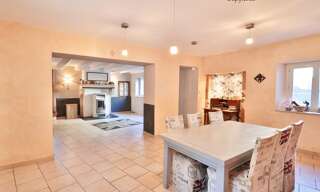 Maison 8 Pièces 206 m² à vendre à Prissé (71960)