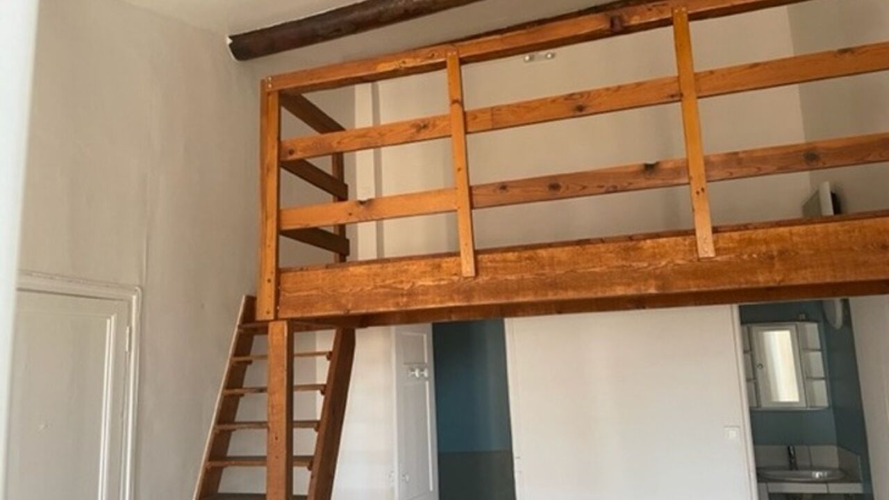 appartement 2 pièces 25 m2 à louer à Marseille 6 (13006)