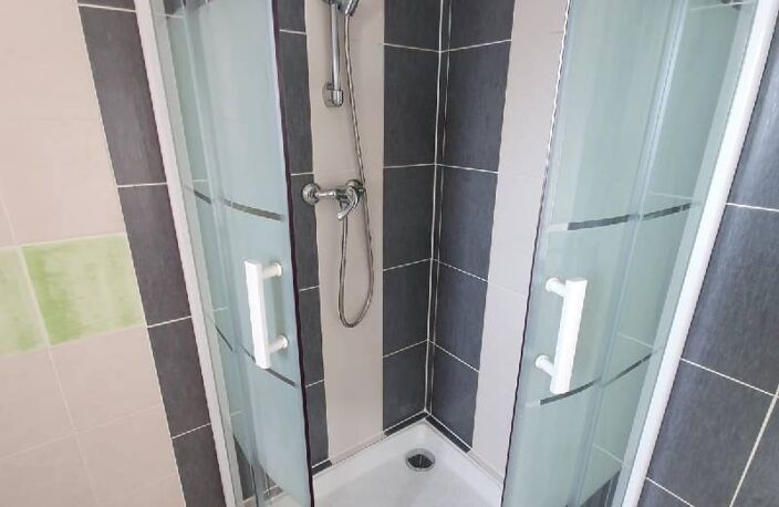 Location appartement 2 pièces 40 m² à Vitry-sur-Seine (94400) — photo 4