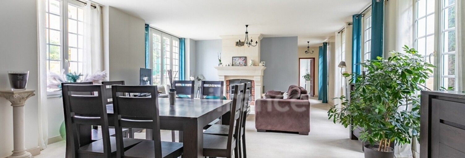 Maison 8 Pièces 250 m² à vendre à Villers-Cotterêts (02600)