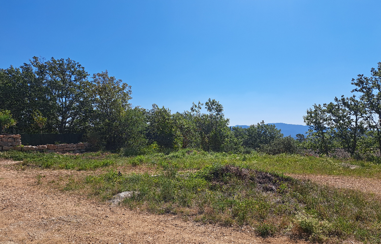 terrain  pièces 1110 m2 à vendre à Bagnols-en-Forêt (83600)