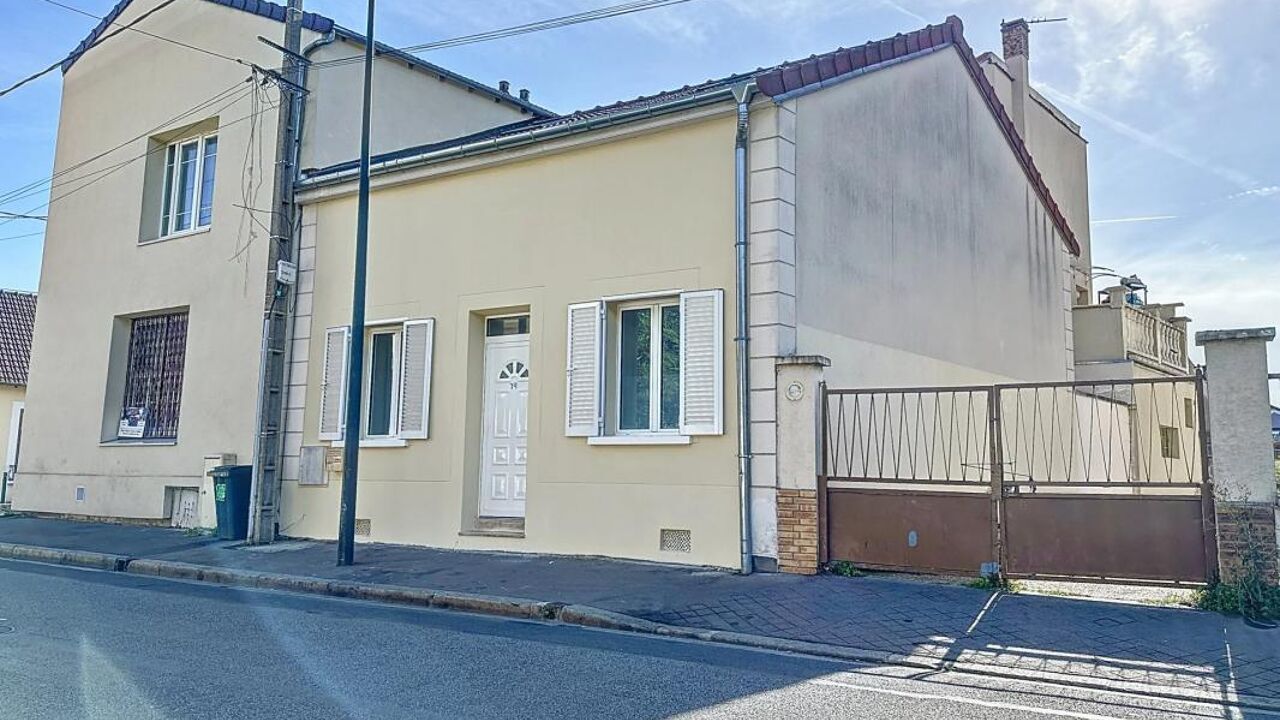 maison 5 pièces 87 m2 à vendre à Saint-Denis (93200)