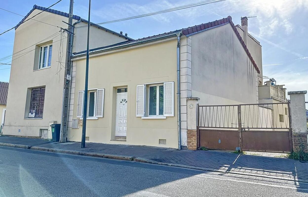 maison 5 pièces 87 m2 à vendre à Saint-Denis (93200)