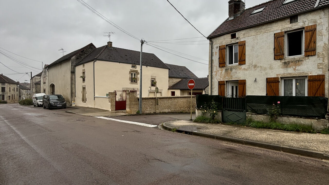 maison 4 pièces 70 m2 à vendre à Laignes (21330)