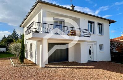 vente maison 229 500 € à proximité de La Bénisson-Dieu (42720)