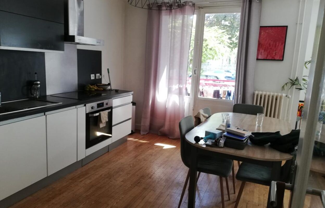 appartement 3 pièces 65 m2 à louer à Annecy (74000)