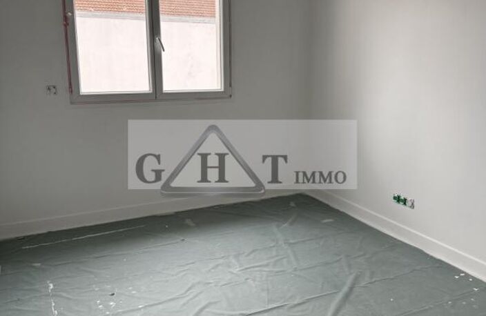 100M2 DE BUREAU A LOUER SUR LA N3 — photo 3