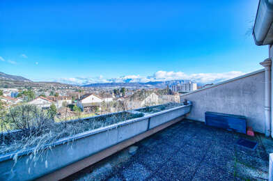 Appartement 5 pièces 269000 €