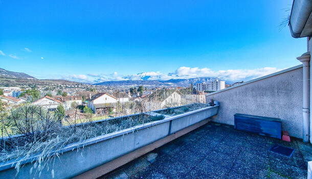 Appartement 5 pièces  à vendre Voiron 38500