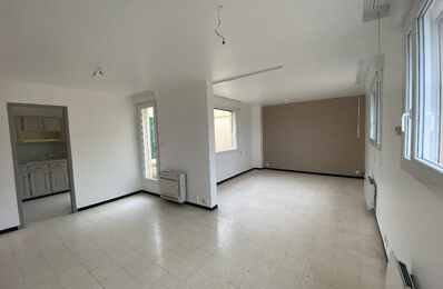 location appartement 700 € CC /mois à proximité de Châteaurenard (13160)