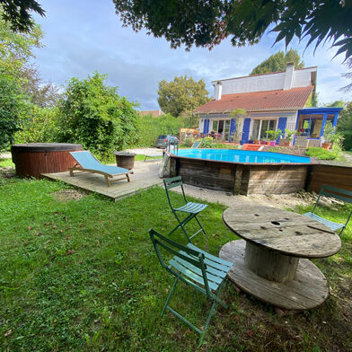 Maison 7 pièces 402000 €