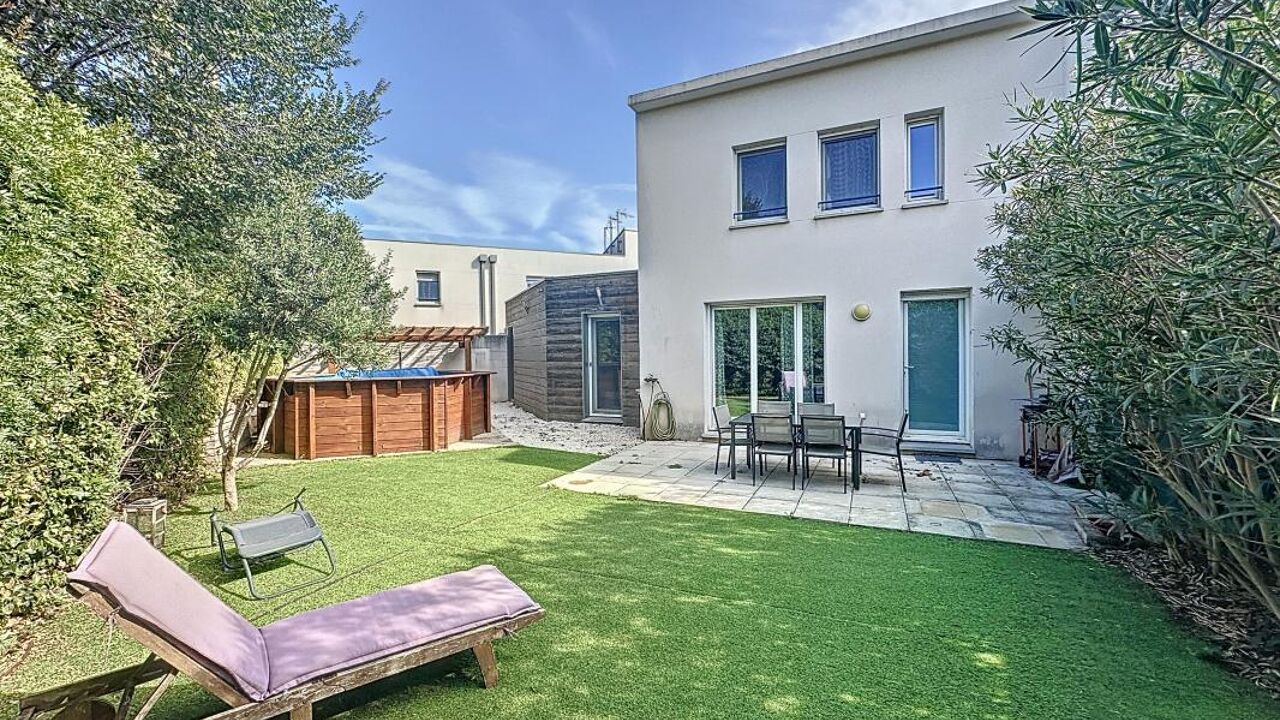 maison 4 pièces 83 m2 à vendre à Avignon (84000)