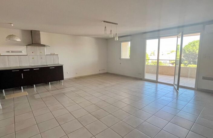 Grand appartement T3 avec terrasse et ascenseur — photo 2