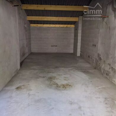 Garage 31 m²