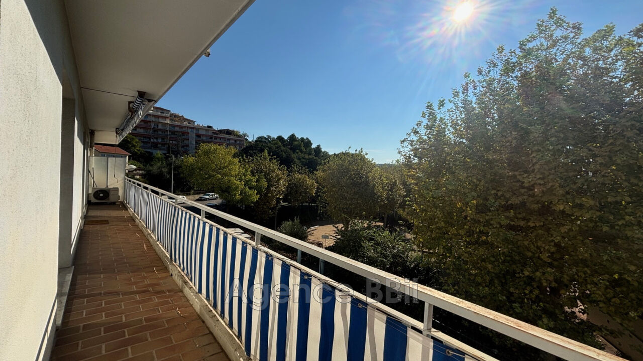 appartement 3 pièces 70 m2 à vendre à Nice (06100)