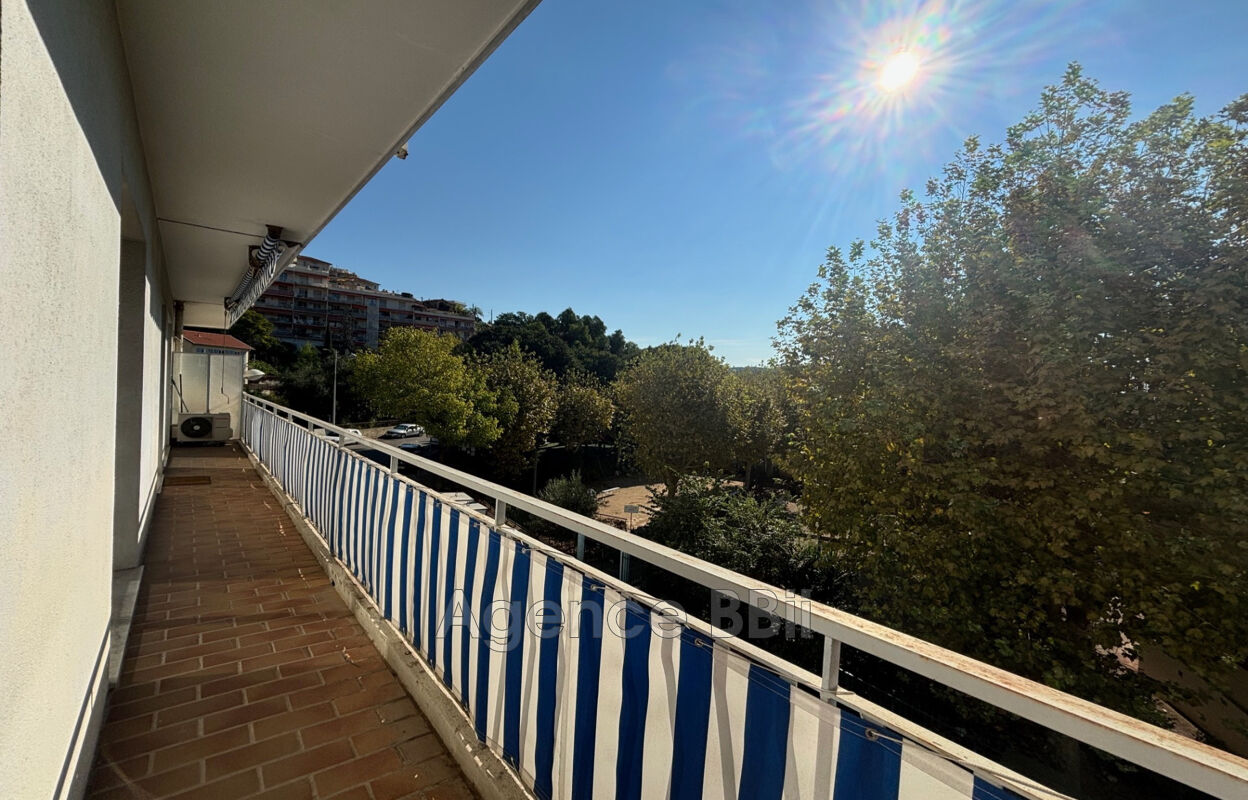 appartement 3 pièces 70 m2 à vendre à Nice (06100)